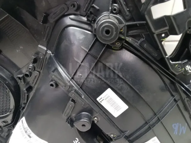 Обшивка двери задней левой для  Ford Cougar 1998-2001