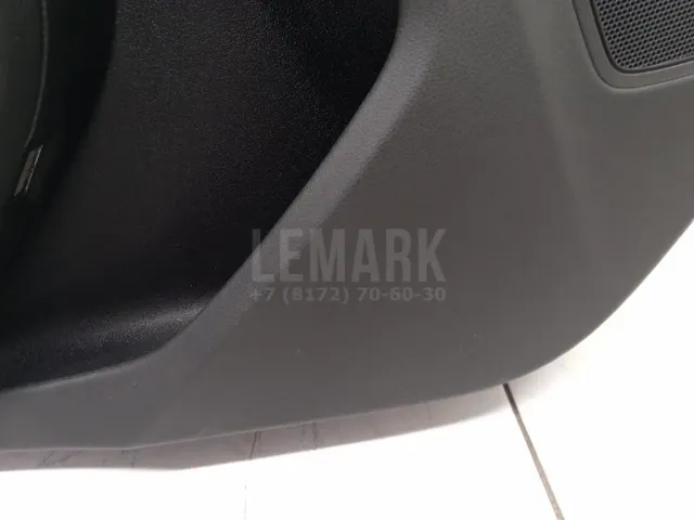 Обшивка двери задней левой для  Ford Cougar 1998-2001