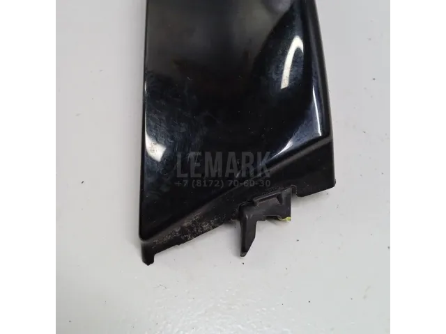 Накладка двери багажника для  Chevrolet Tahoe III 2006-2014