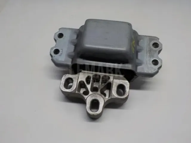 Опора КПП левая для  Geely Coolray (SX11) 2018