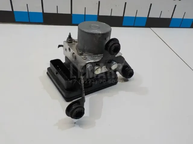 Блок ABS (насос) для  Ford Focus II 2008-2011