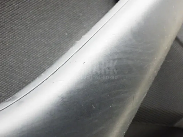 Обшивка двери передней левой для  Ford Mondeo III 2000-2007