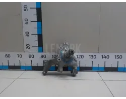 Кулак поворотный задний левый