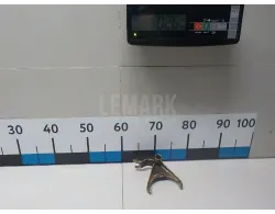 Вилка включения передачи