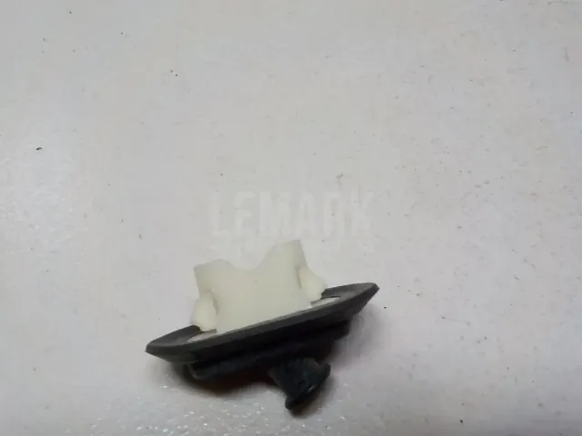 Втулка (кузов внутри) для  Ford Focus IV 2018