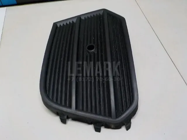 Решетка в бампер правая для  Ford Fiesta 2008-2019