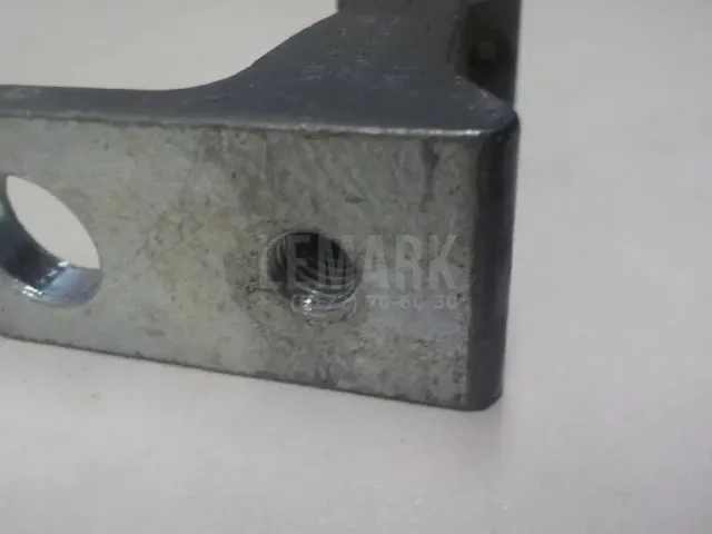 Петля двери для  Fiat Panda 2003-2012