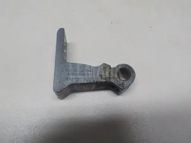 Петля двери для  Fiat Panda 2003-2012