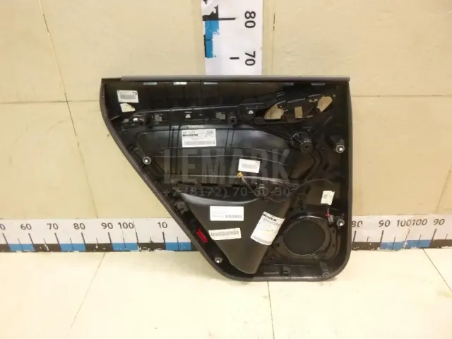 Обшивка двери задней правой для  Ford Mondeo III 2000-2007