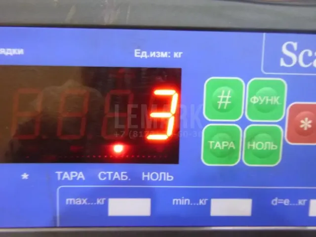 Обшивка двери задней правой для  Ford Mondeo III 2000-2007