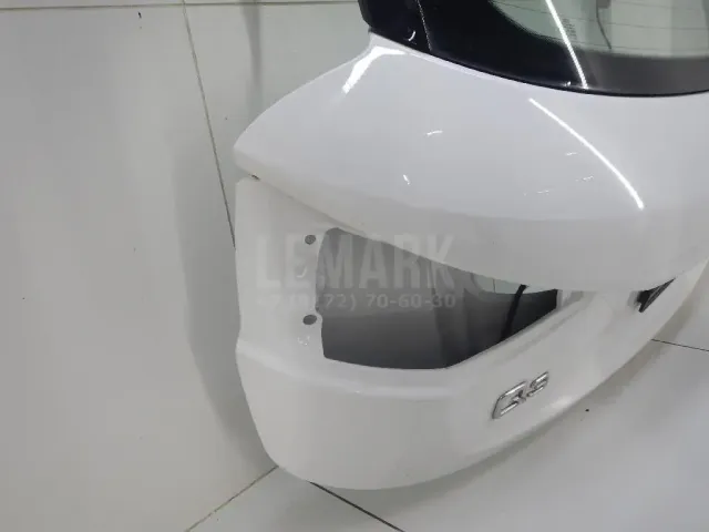 Дверь багажника со стеклом для  Audi A4 [B9] 2015