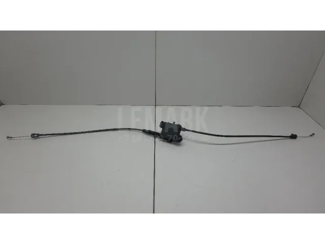 Трос открывания капота