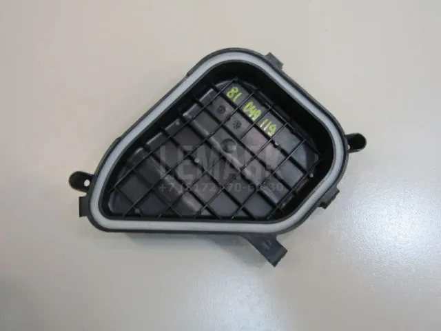 Крышка фары правой для  Ford Fiesta 2001-2008