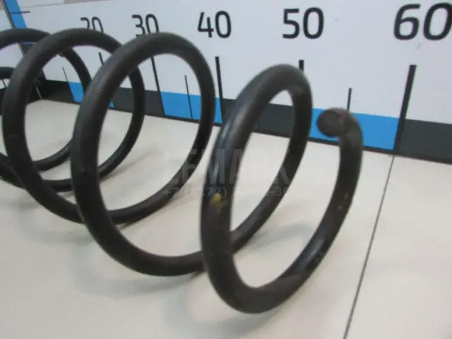 Пружина передняя для  Audi 100/200 [43] 0-1983