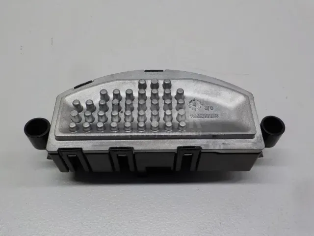 Резистор отопителя для  BMW 5-serie E34 1988-1995