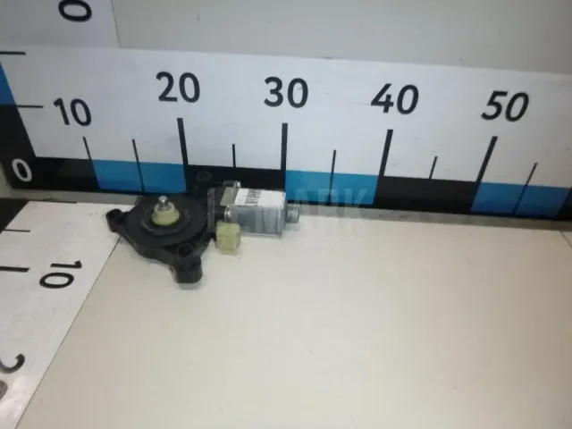 Моторчик стеклоподъемника