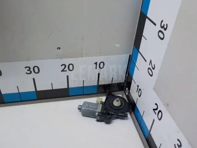 Моторчик стеклоподъемника