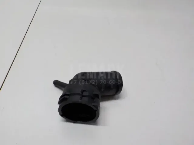 Фланец двигателя системы охлаждения