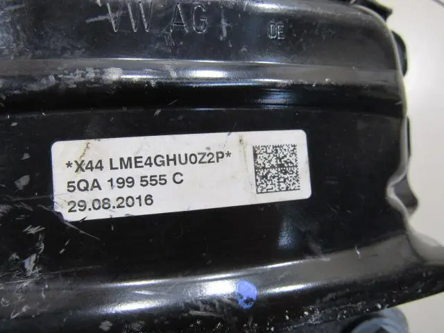 Опора КПП левая для  Audi A3 [8PA] Sportback 2004-2013