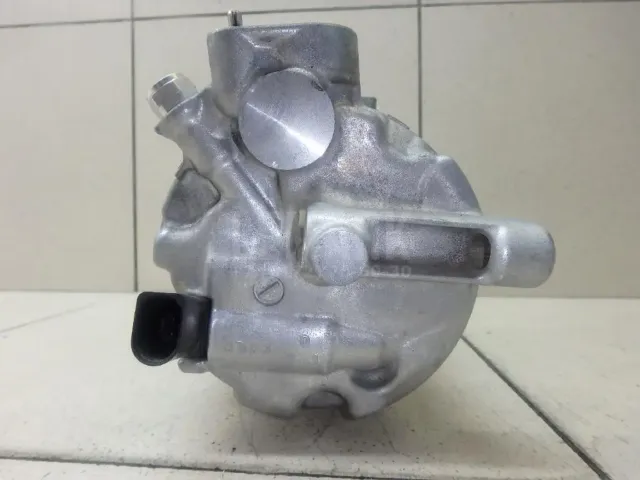 Компрессор кондиционера для  Ford Fiesta 2008-2019