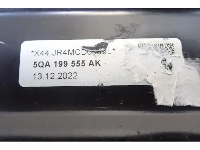 Опора КПП левая для  Audi A3 [8V] 2013-2020