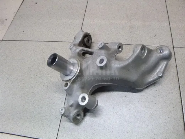 Кулак поворотный задний левый для  Ford Escape EUR 2007-2009