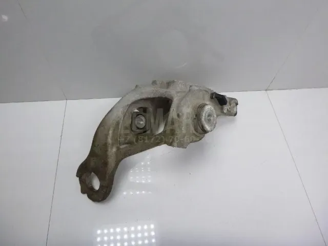 Кулак поворотный задний левый для  Cadillac