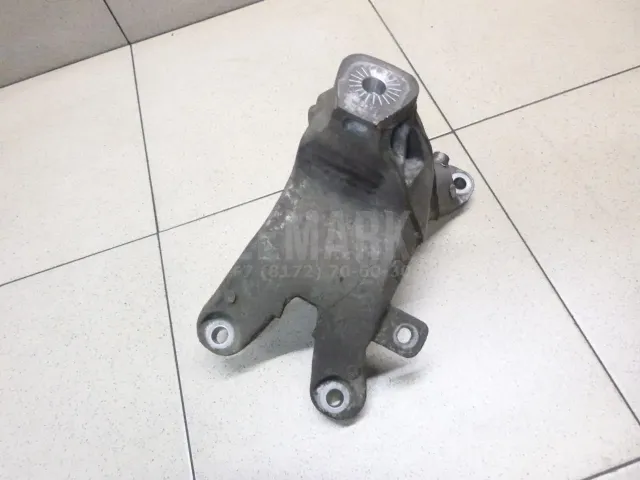 Кронштейн двигателя правый для  Audi A3 (8L1) 1996-2003