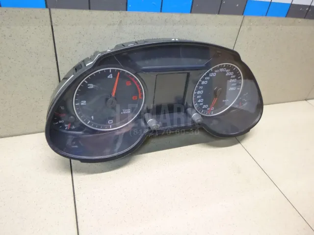 Панель приборов