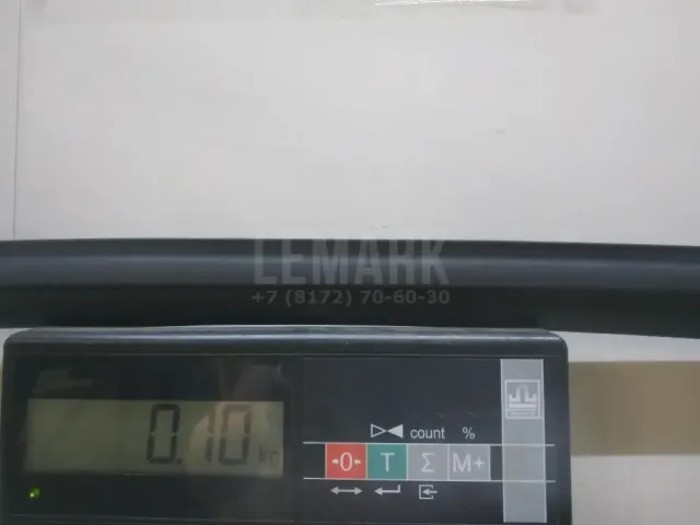 Уплотнитель стекла двери для  Audi A4 [B9] 2015