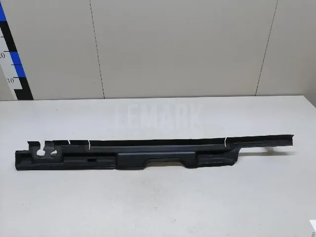 Кожух радиатора для  BMW X5 G05 2018