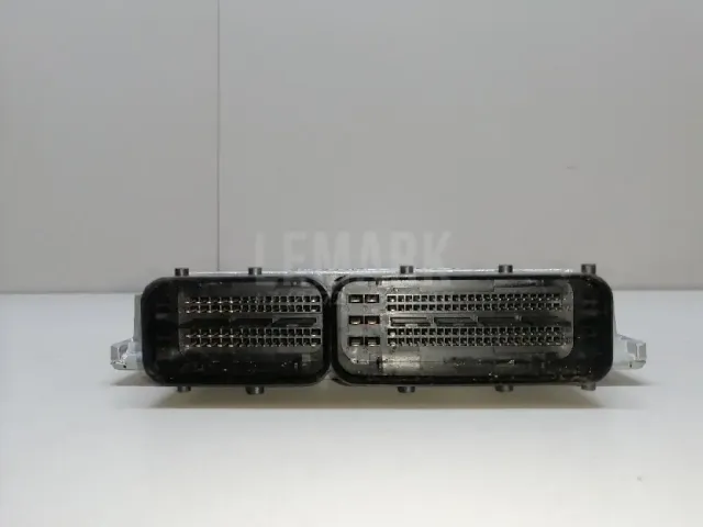 Блок управления двигателем для  Audi 80/90 [B4] 1991-1995