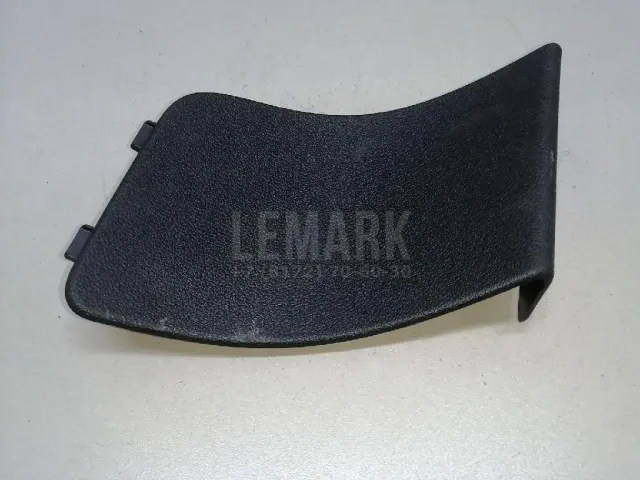 Накладка (кузов внутри) для  Chrysler 300C 2011-2023