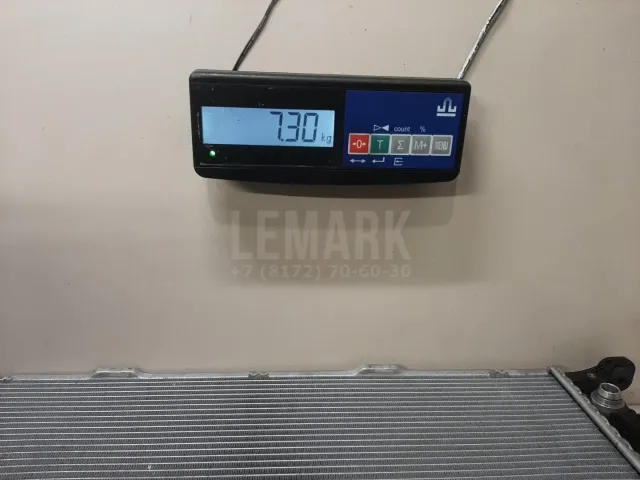 Радиатор основной для  Ford Escape EUR 2007-2009