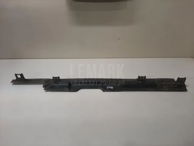 Кожух радиатора для  Ford Escape EUR 2007-2009