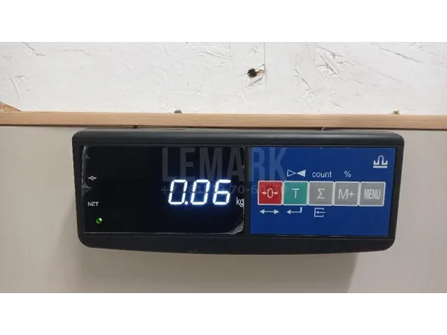 Вставка замка двери