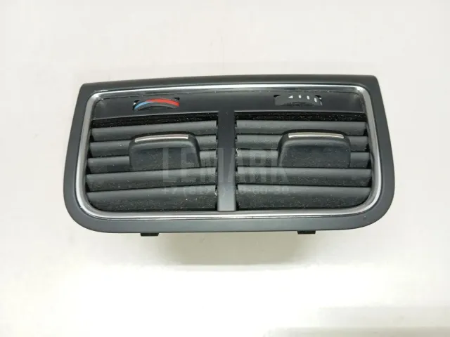 Дефлектор воздушный для  Audi A3 [8PA] Sportback 2004-2013