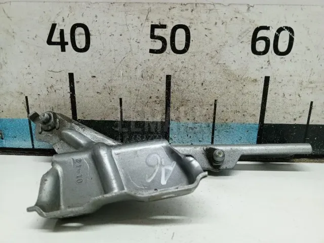 Петля капота правая для  Audi A2 [8Z0] 2000-2005