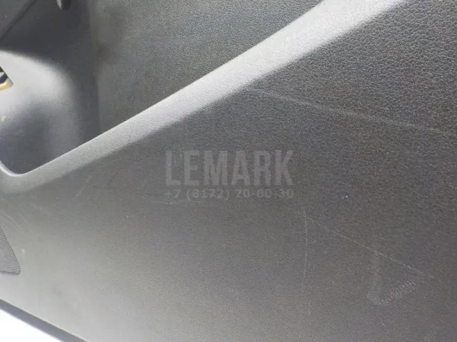 Обшивка двери передней правой для  Acura MDX 2007-2013