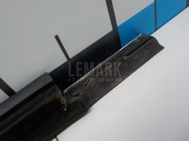 Накладка стекла переднего левого для  Citroen C5 2004-2008