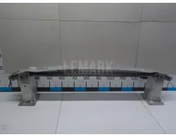Усилитель переднего бампера
