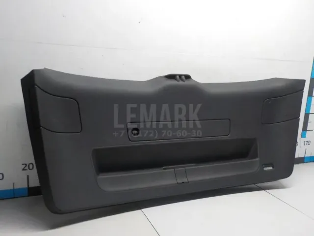 Обшивка двери багажника для  Haval H9 2014-2024