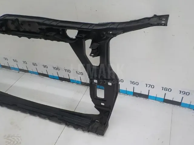 Панель передняя для  Ford Kuga 2008-2012