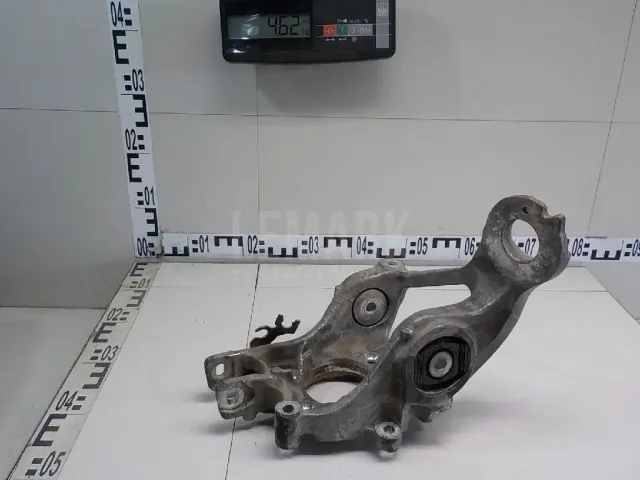 Кулак поворотный задний правый для  BMW X1 F48 2014-2022