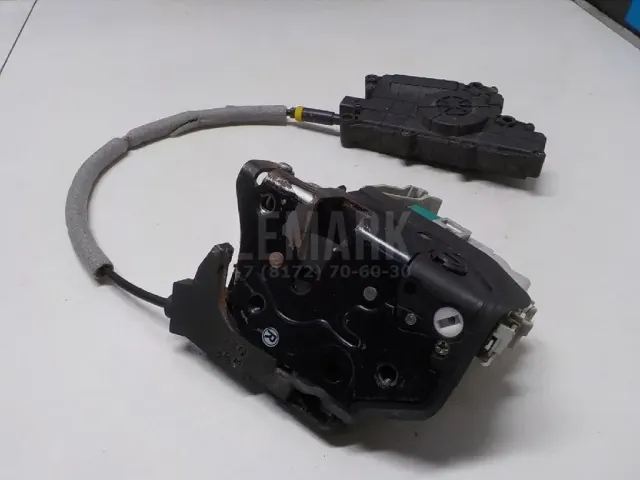 Замок двери передней правой для  BMW X4 F26 2014-2018