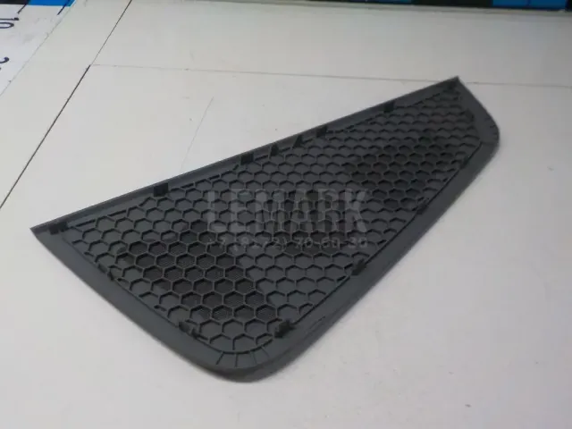 Решетка динамика для  Astra HD 8 2005-2011