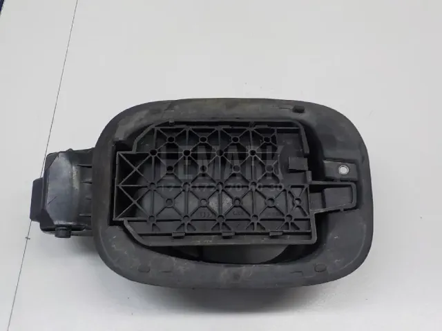 Ниша лючка бензобака для  Ford Mondeo V 2015-2022