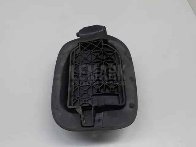 Ниша лючка бензобака для  Ford Mondeo V 2015-2022