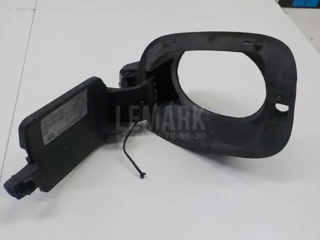 Ниша лючка бензобака для  Ford Mondeo V 2015-2022