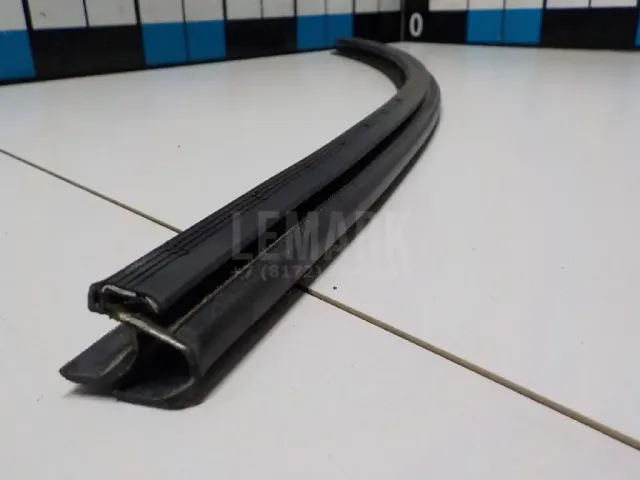Уплотнитель (внутри) для  Dongfeng DFA 2007